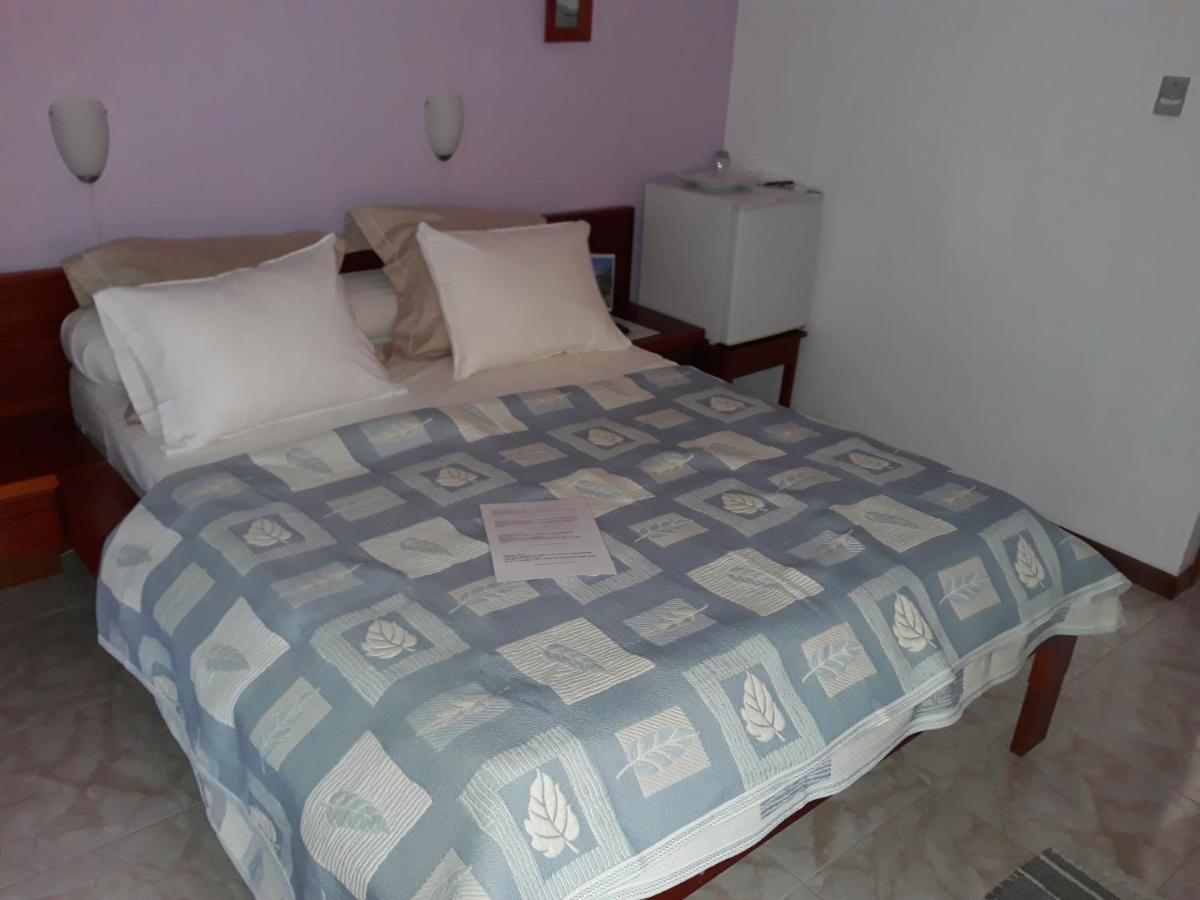 Yria Residencial Bed & Breakfast Porto Novo Dış mekan fotoğraf